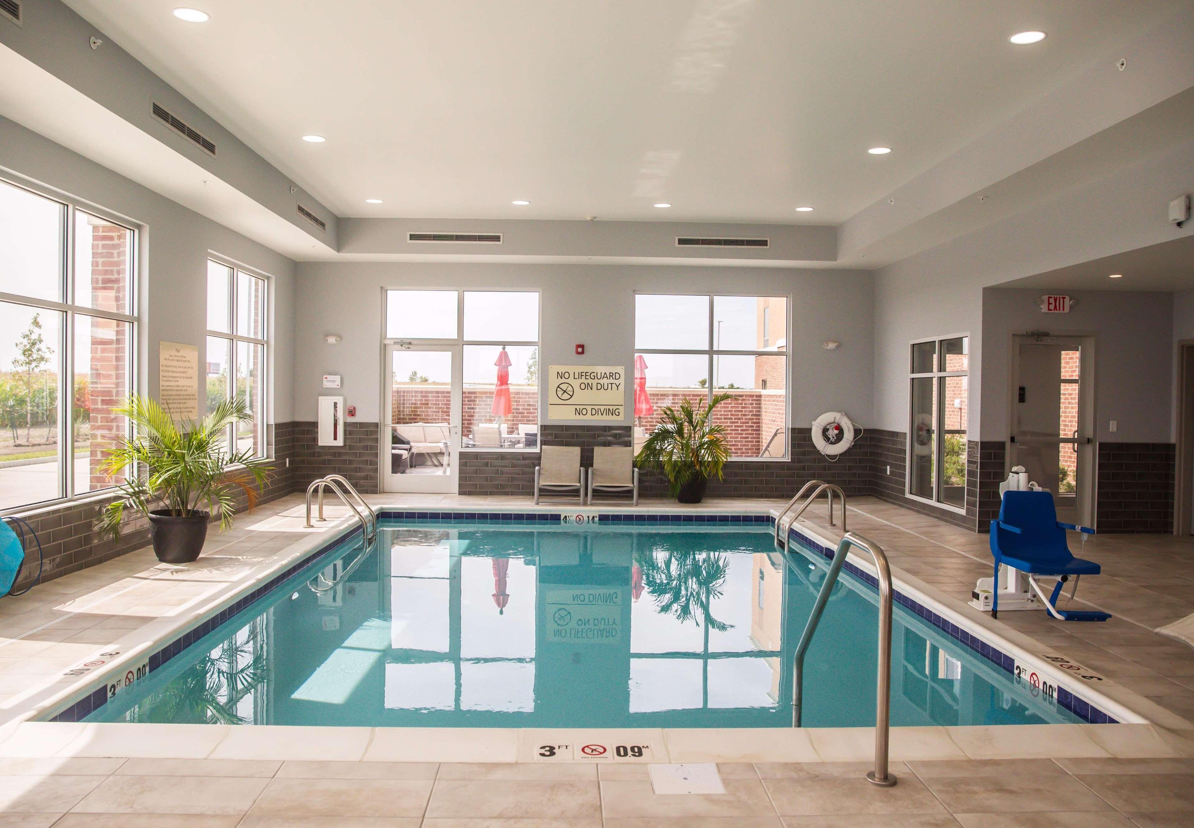 Hampton Inn-Понтиак Экстерьер фото