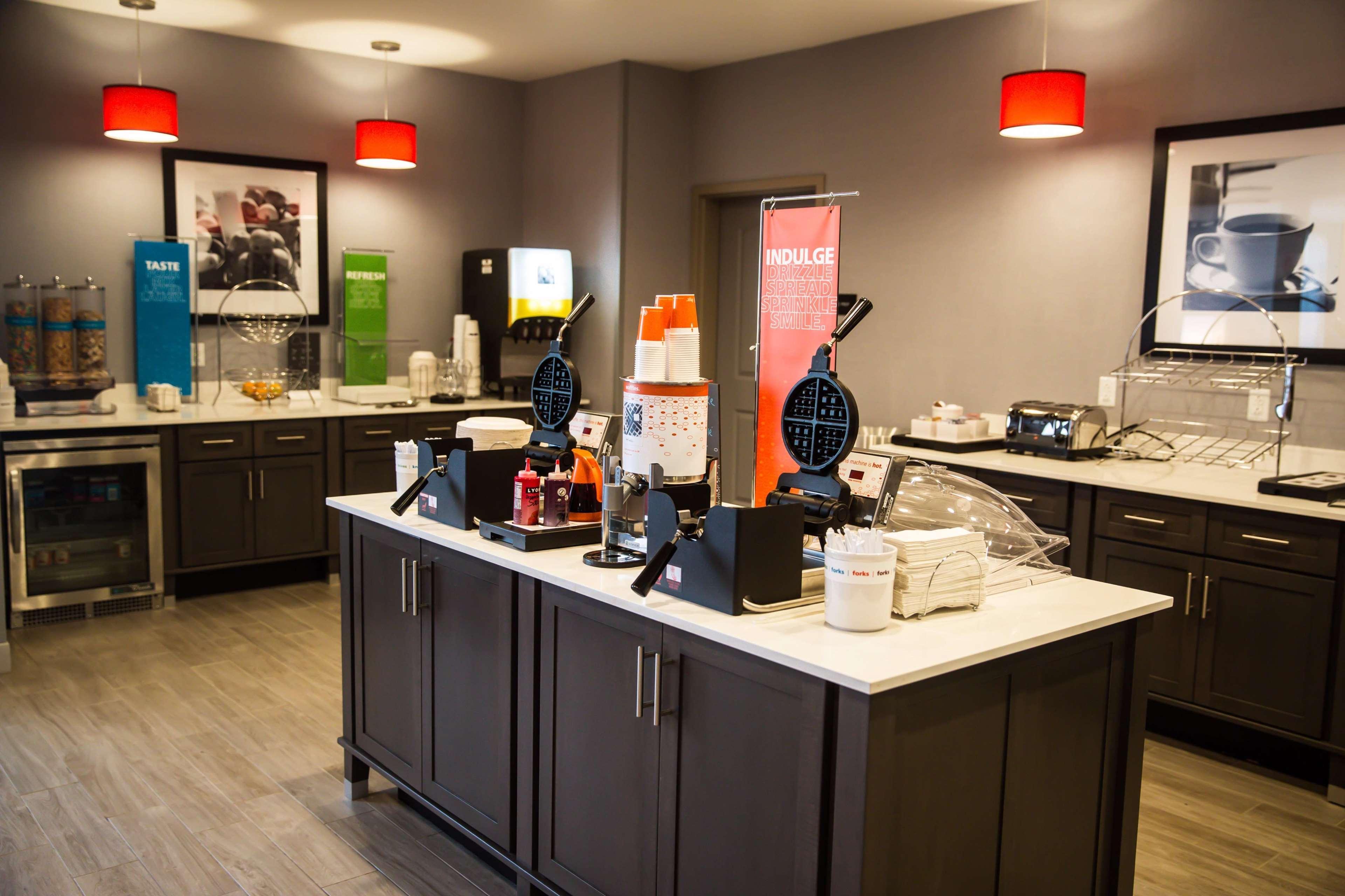 Hampton Inn-Понтиак Экстерьер фото